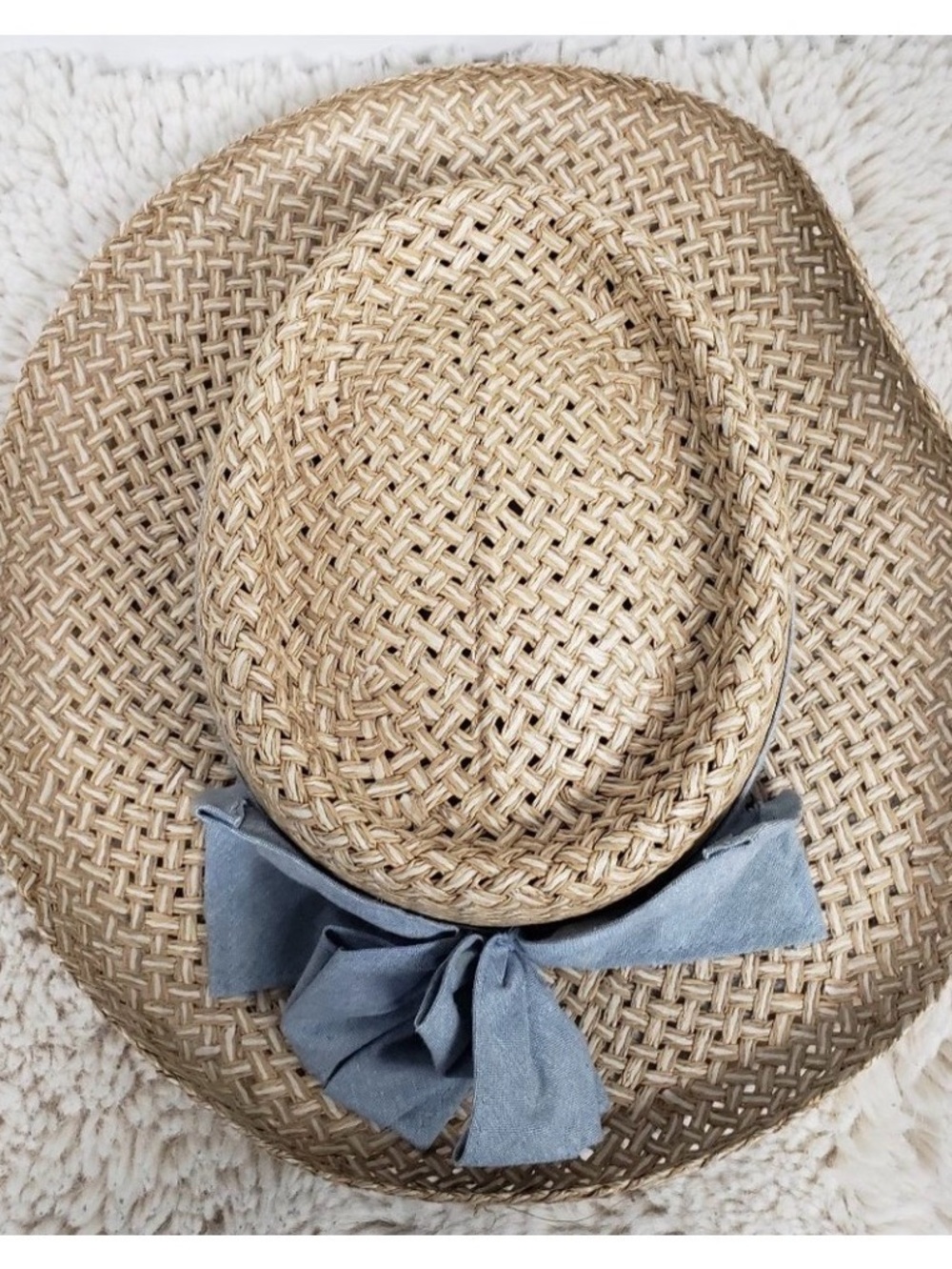 Natural Straw Boater Hat with Light Blue Band - Picture 6 of 9